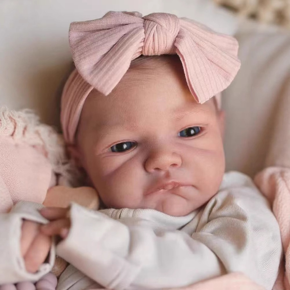 48CM Reborn Silicone Dolls Aug - Ethnic Fashion Model 评论和价格