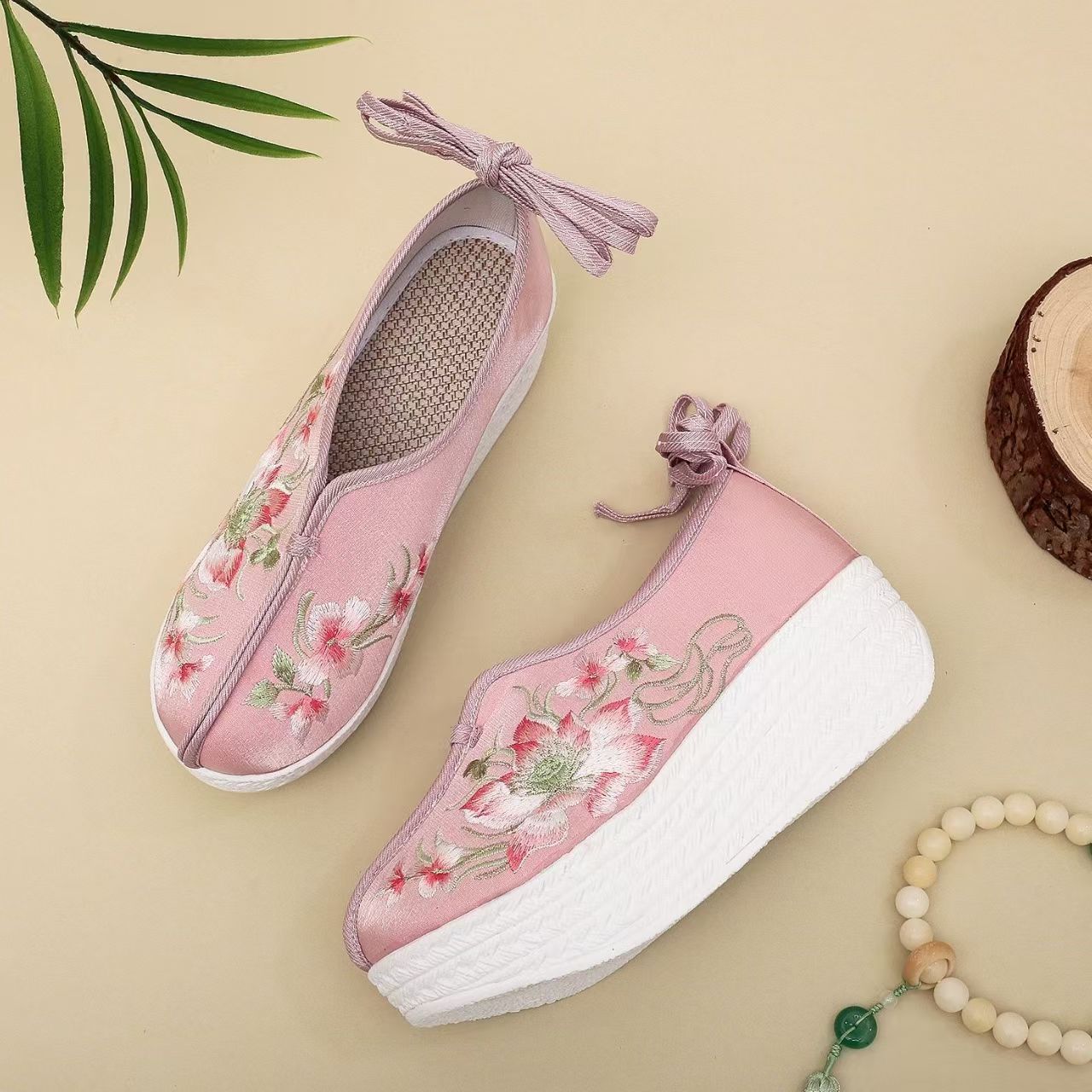Woman Ethnic Style Wedges Embr - Ethnic Fabric 评论和价格
